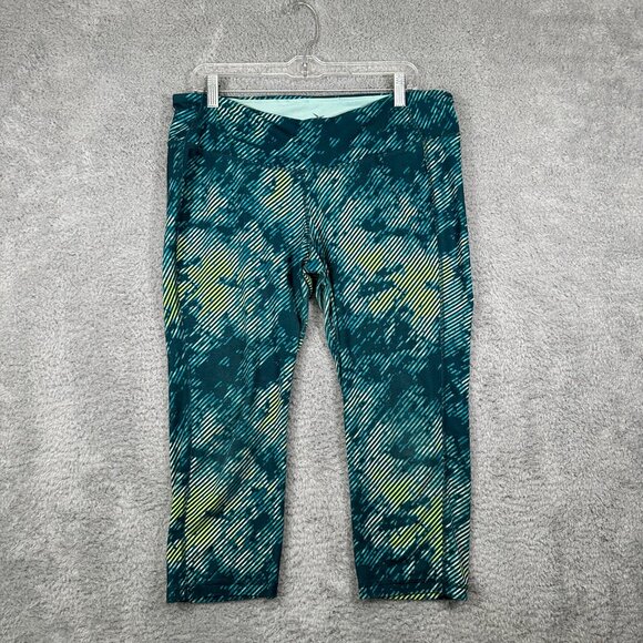 Old Navy Pants - Old Navy Active Leggings Women's Size XL Green Striped Low-Rise Cropped Stretch